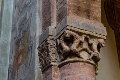 Parma Oltretorrente Chiesa di Santa Croce Dettaglio Interno