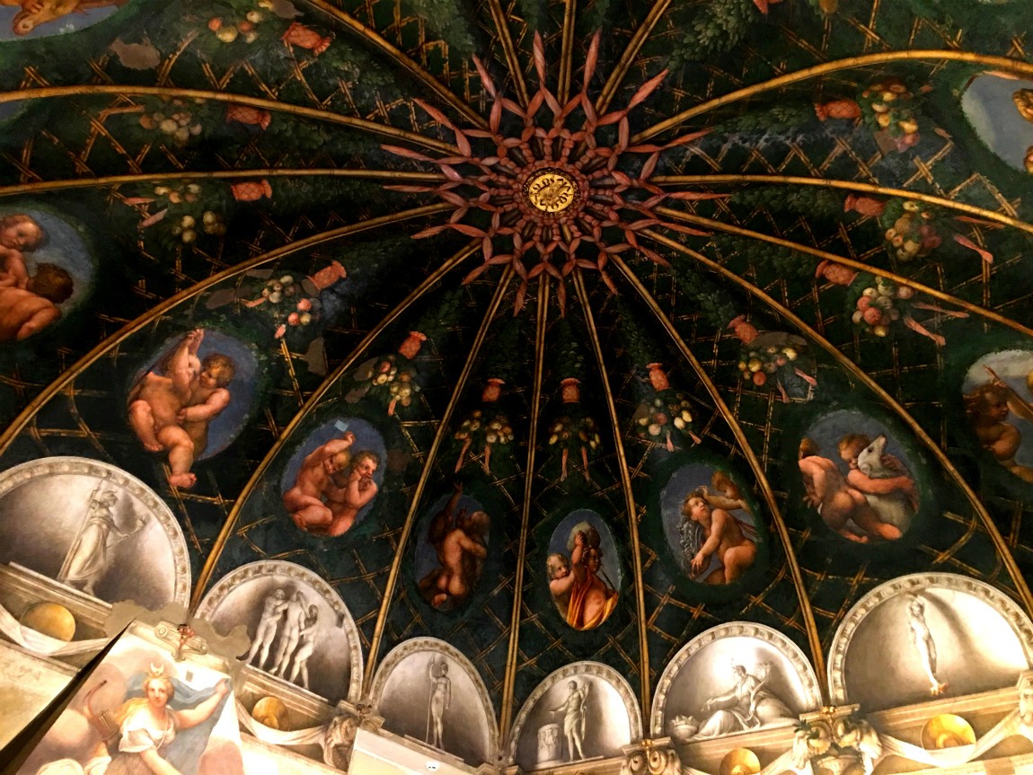 La cupola della Camera di San Paolo a Parma